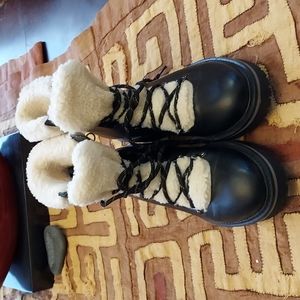 Tommy Hilfiger ankle boots